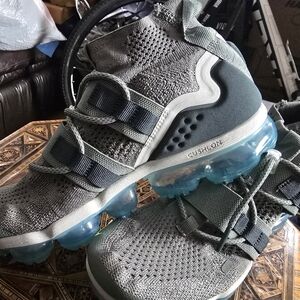 NIKE AIR VAPOR MAX UTILITY 'CLAY GREEN' 9.5